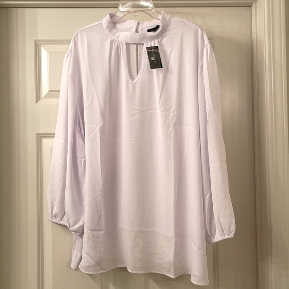 Nwt Ashley Stewart White Crepe Keyhole Blouse (LV) - Picture 4 of 5